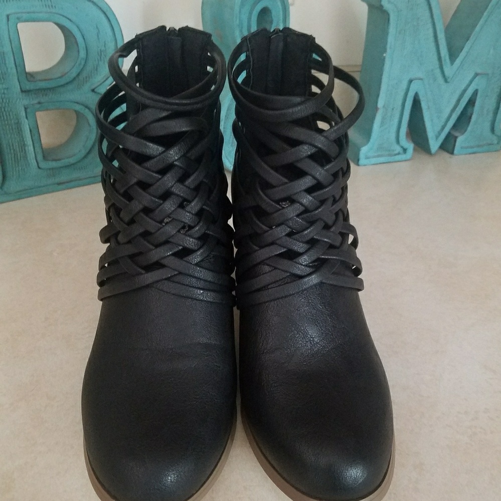Black Booties
